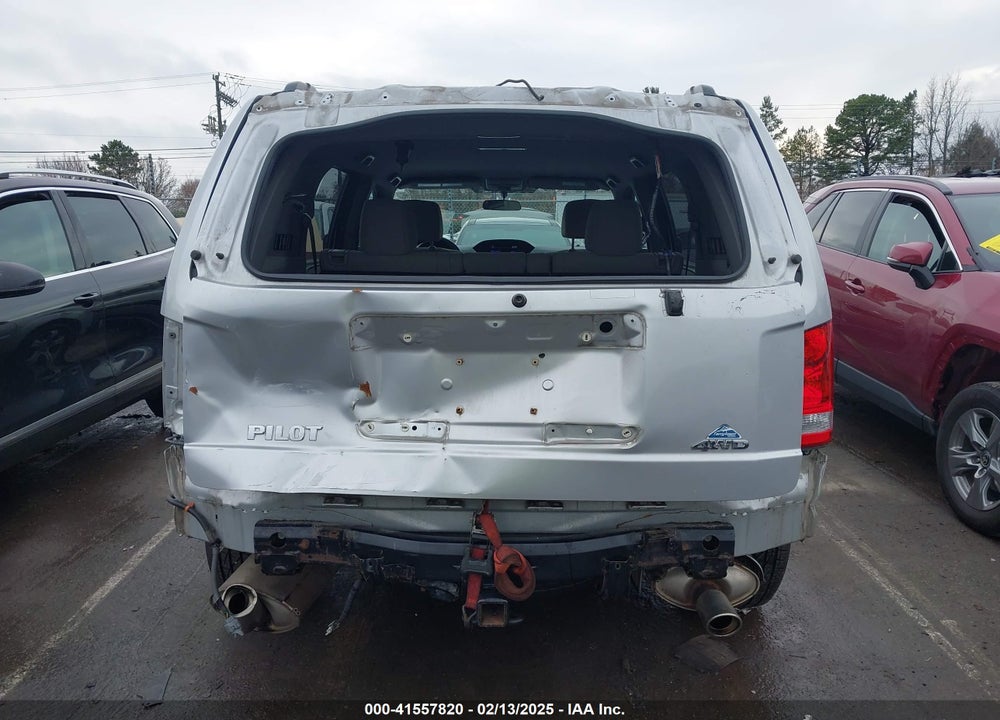 2013 HONDA PILOT EX VIN: 5FNYF4H46DB080539