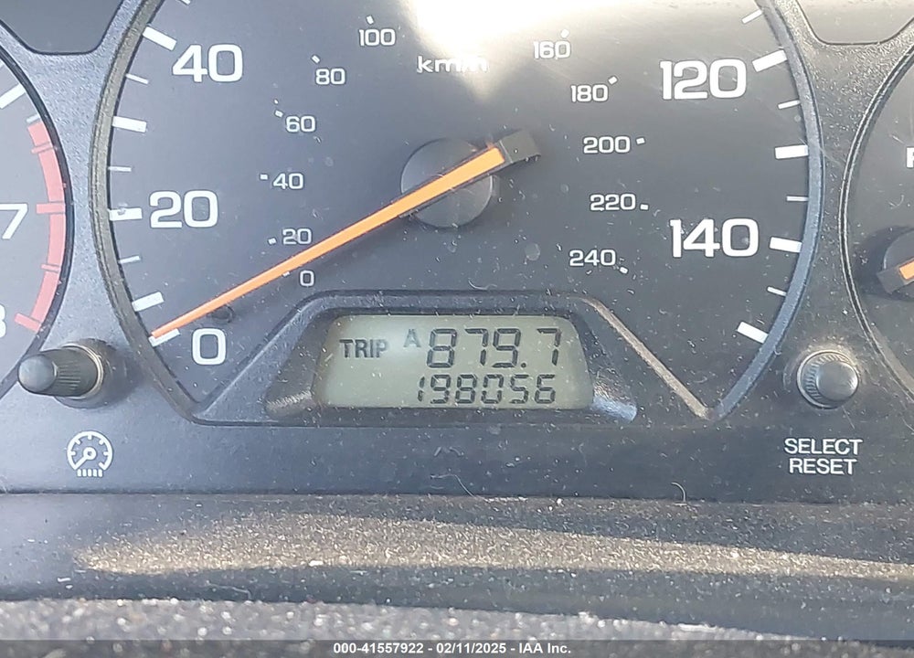 2001 HONDA ACCORD 2.3 LX VIN: 1HGCG665X1A066972