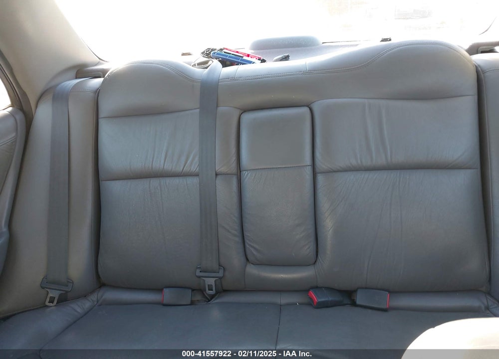 2001 HONDA ACCORD 2.3 LX VIN: 1HGCG665X1A066972