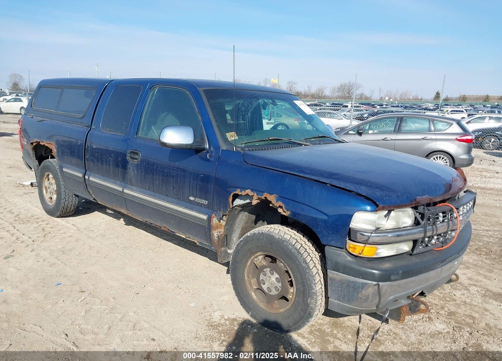 2002 CHEVROLET SILVERADO 1500 LS VIN: 2GCEK19T821232856