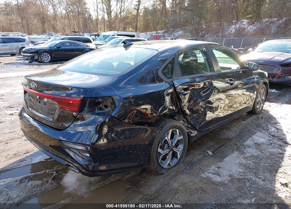 2019 KIA FORTE VIN: 3KPF24AD8KE102623