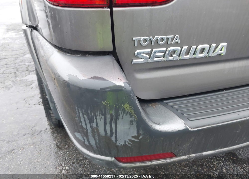 2004 TOYOTA SEQUOIA LIMITED V8 VIN: 5TDZT38AX4S228216