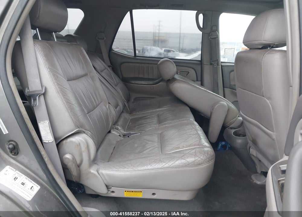 2004 TOYOTA SEQUOIA LIMITED V8 VIN: 5TDZT38AX4S228216