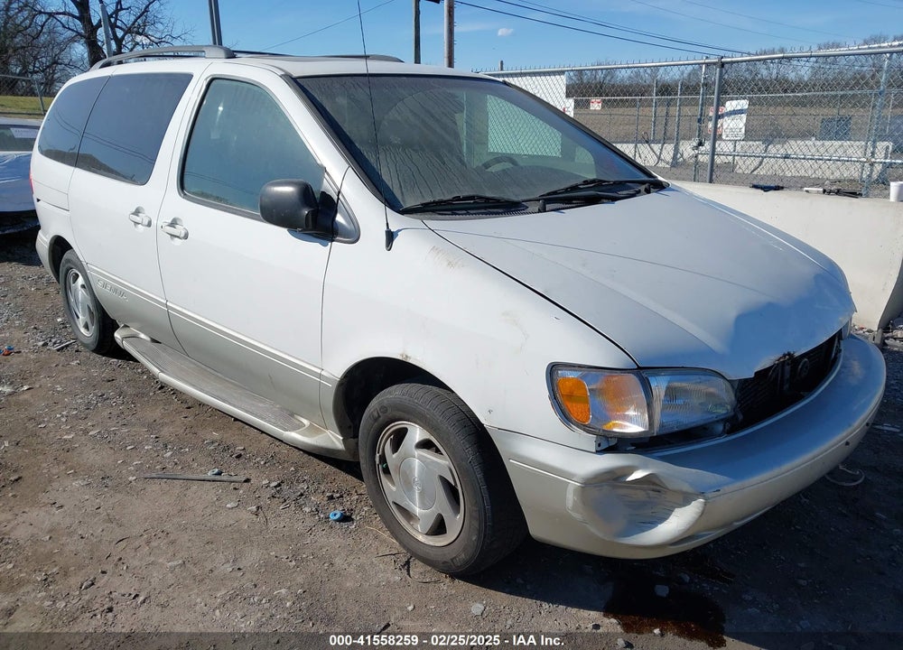 2000 TOYOTA SIENNA XLE VIN: 4T3ZF13C3YU203988