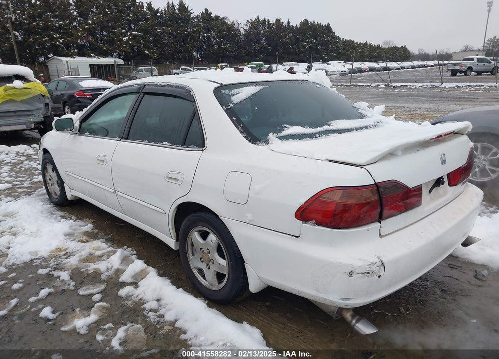 1999 HONDA ACCORD EX V6 VIN: 1HGCG165XXA041548