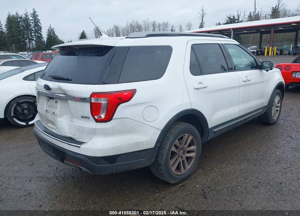 2018 FORD EXPLORER XLT VIN: 1FM5K8D82JGC06794