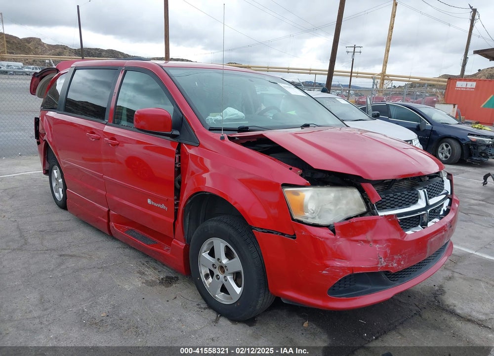 2013 DODGE GRAND CARAVAN SXT VIN: 2C4RDGCGXDR627832