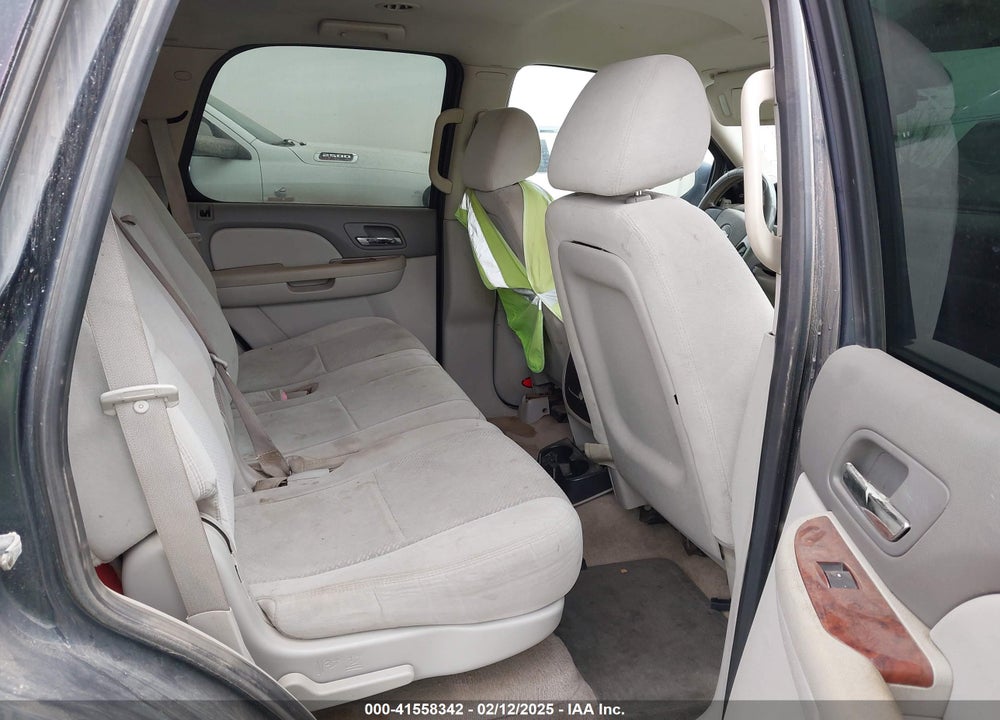 2008 CHEVROLET TAHOE VIN: 1GNFC13JX8R263414