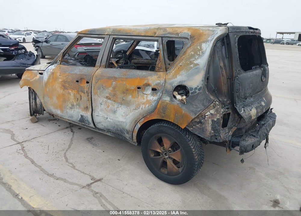 2014 KIA SOUL VIN: KNDJN2A22E7015583