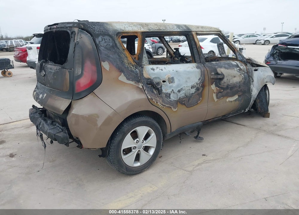 2014 KIA SOUL VIN: KNDJN2A22E7015583