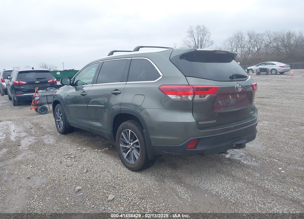 2019 TOYOTA HIGHLANDER VIN: 5TDJZRFH8KS928232