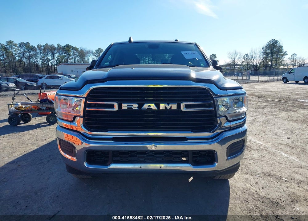 2019 RAM 2500 BIG HORN 4X4 6'4 BOX VIN: 3C6UR5DJXKG519053