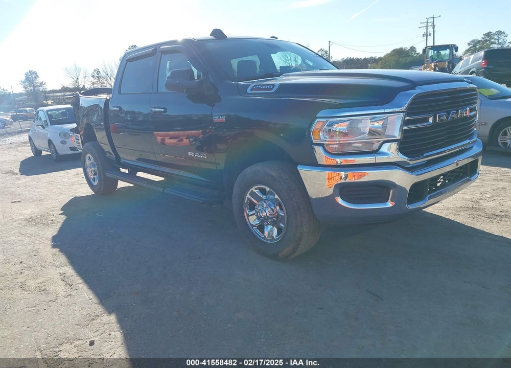 2019 RAM 2500 BIG HORN 4X4 6'4 BOX VIN: 3C6UR5DJXKG519053