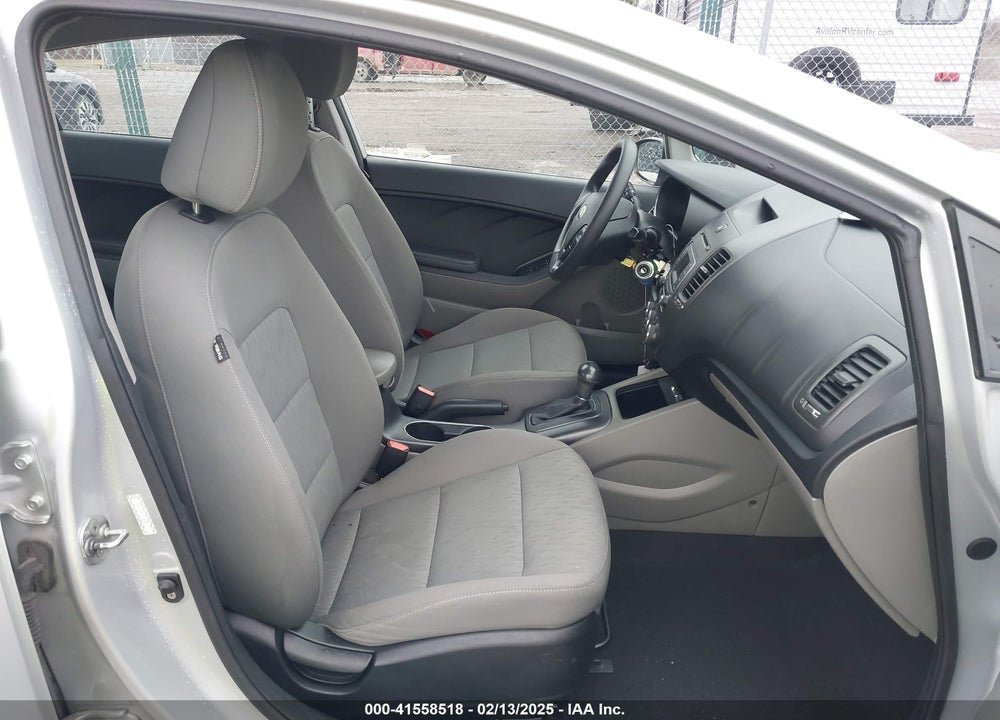 2015 KIA FORTE VIN: KNAFK4A62F5431611