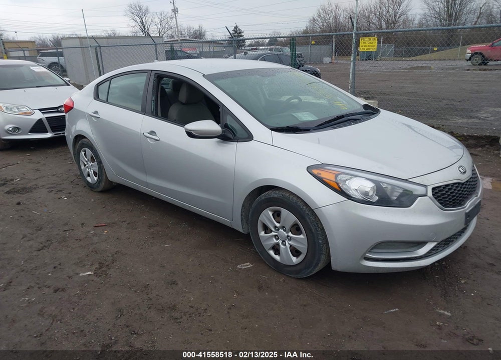 2015 KIA FORTE VIN: KNAFK4A62F5431611