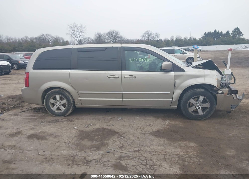 2008 DODGE GRAND CARAVAN VIN: 2D8HN54P48R147482