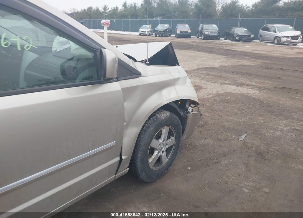 2008 DODGE GRAND CARAVAN VIN: 2D8HN54P48R147482