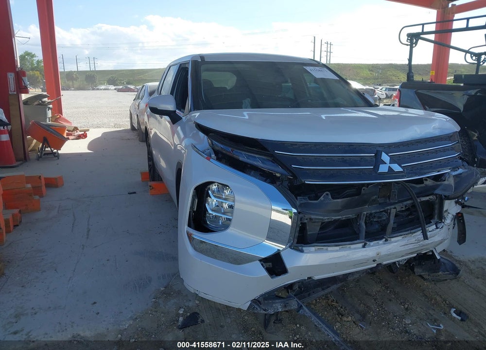 2022 MITSUBISHI OUTLANDER ES 2.5 2WD VIN: JA4J3TA8XNZ041606