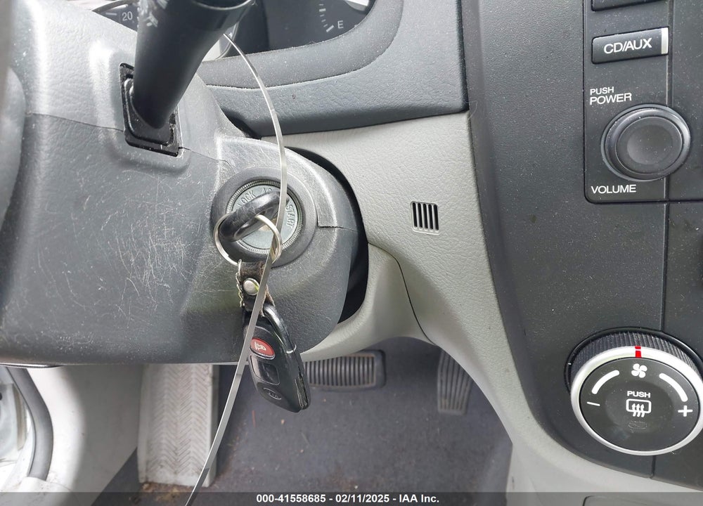 2008 KIA SPECTRA VIN: KNAFE122385575334