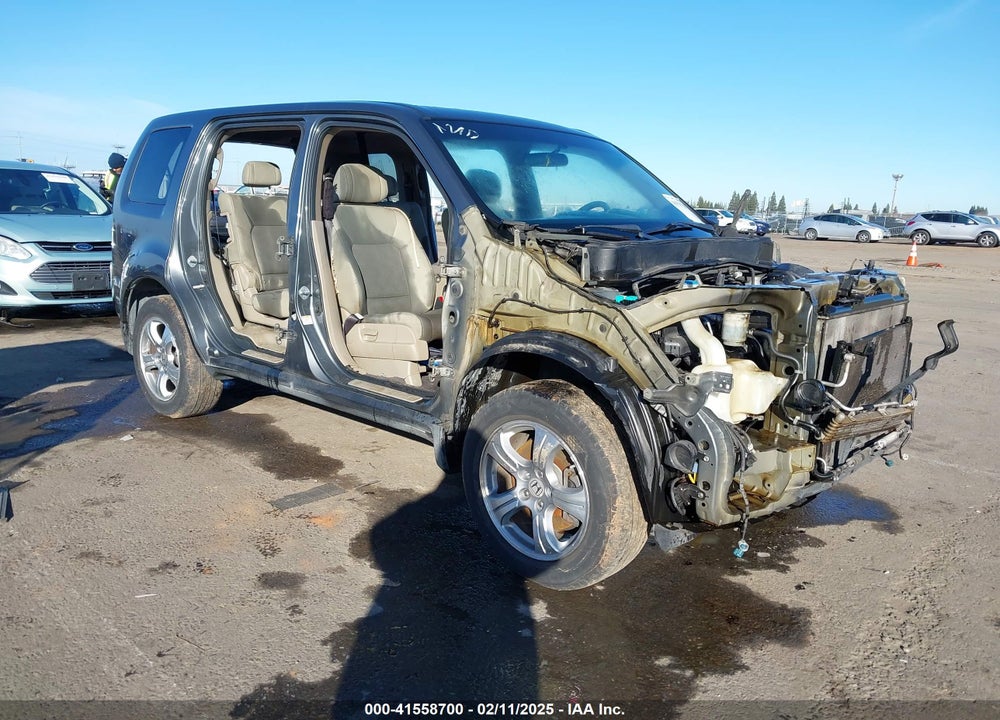 2009 HONDA PILOT LX VIN: 5FNYF38209B009692
