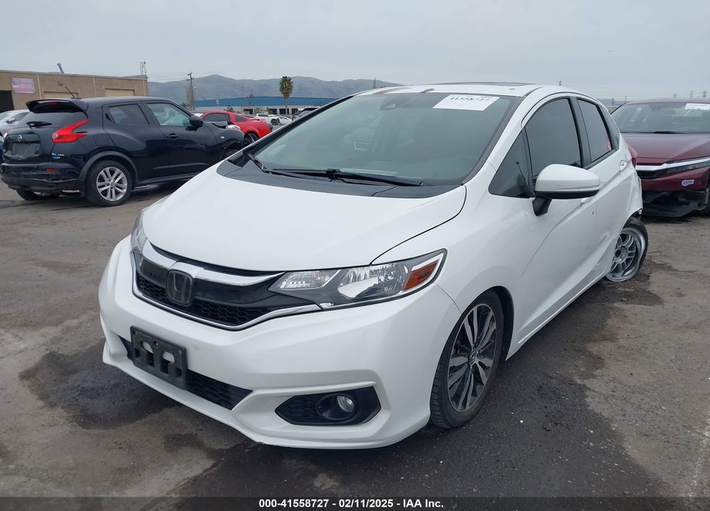 2018 HONDA FIT VIN: 3HGGK5H88JM724180