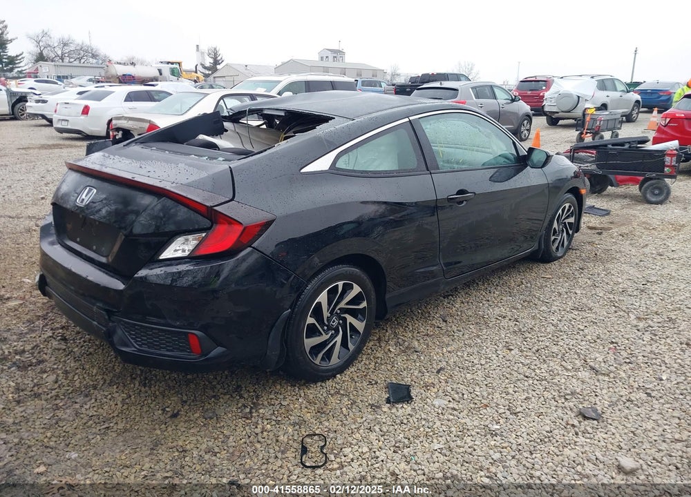 2017 HONDA CIVIC VIN: 2HGFC4B04HH308187