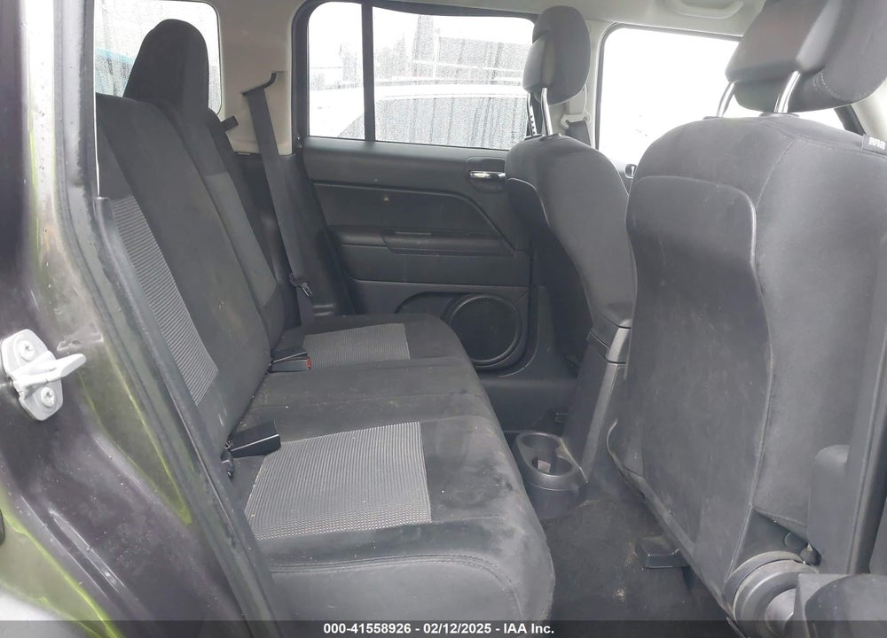 2016 JEEP PATRIOT VIN: 1C4NJPBB5GD519073