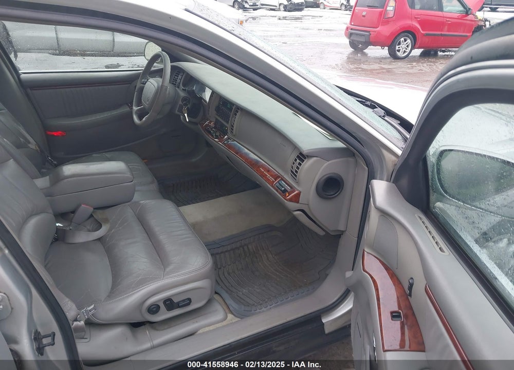 1999 BUICK PARK AVENUE ULTRA VIN: 1G4CU5216X4659378