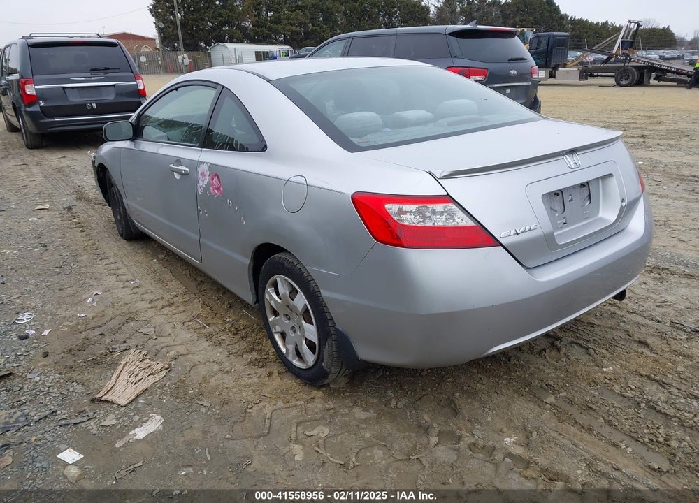 2011 HONDA CIVIC LX VIN: 2HGFG1B67BH515834