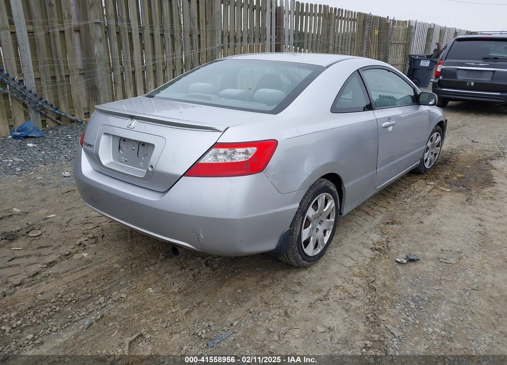 2011 HONDA CIVIC LX VIN: 2HGFG1B67BH515834