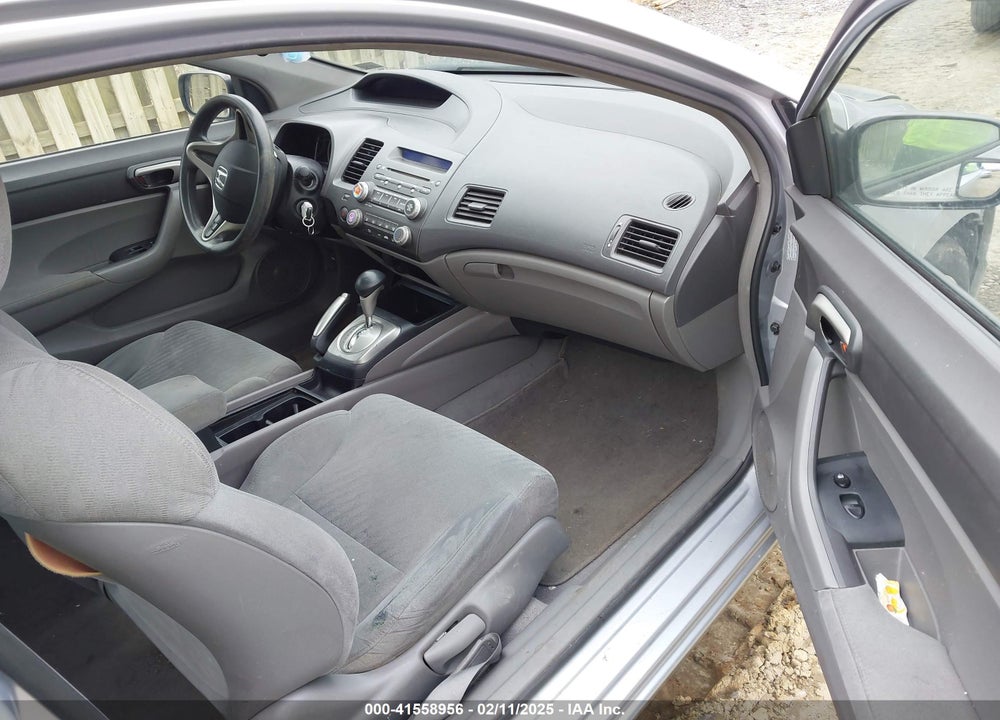 2011 HONDA CIVIC LX VIN: 2HGFG1B67BH515834