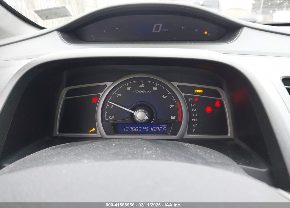 2011 HONDA CIVIC LX VIN: 2HGFG1B67BH515834