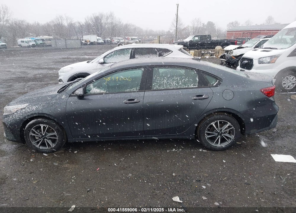 2023 KIA FORTE VIN: 3KPF24AD3PE588118