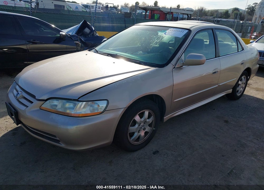 2001 HONDA ACCORD 2.3 EX VIN: JHMCG66831C016281