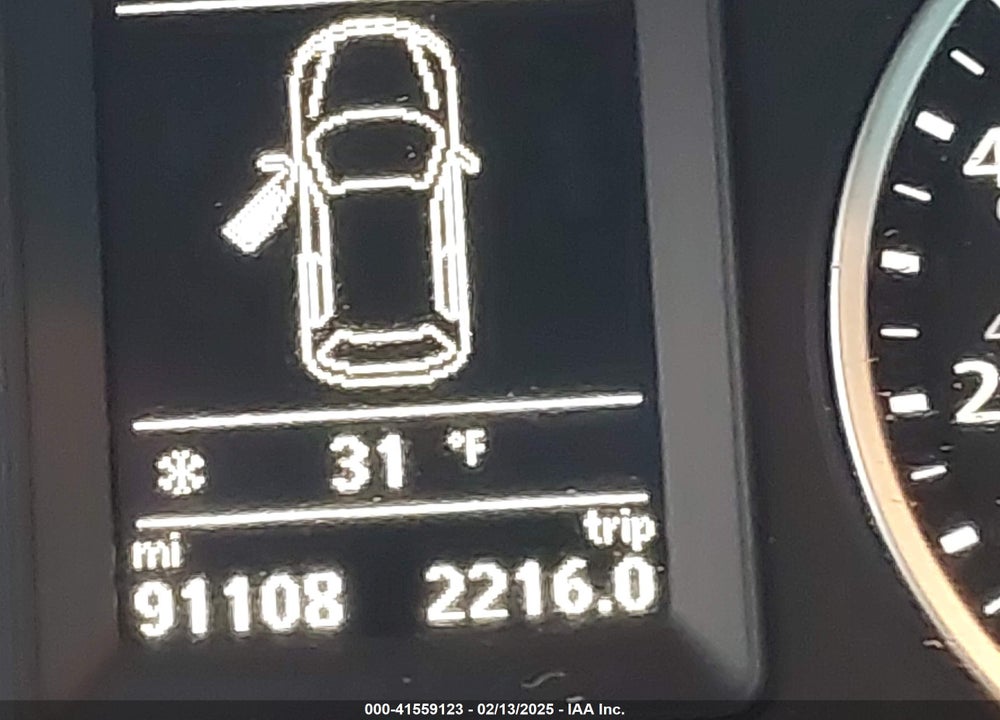 2015 VOLKSWAGEN TIGUAN VIN: WVGBV7AX6FW559245