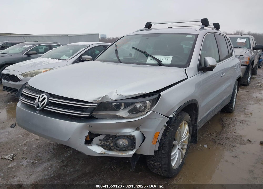 2015 VOLKSWAGEN TIGUAN VIN: WVGBV7AX6FW559245