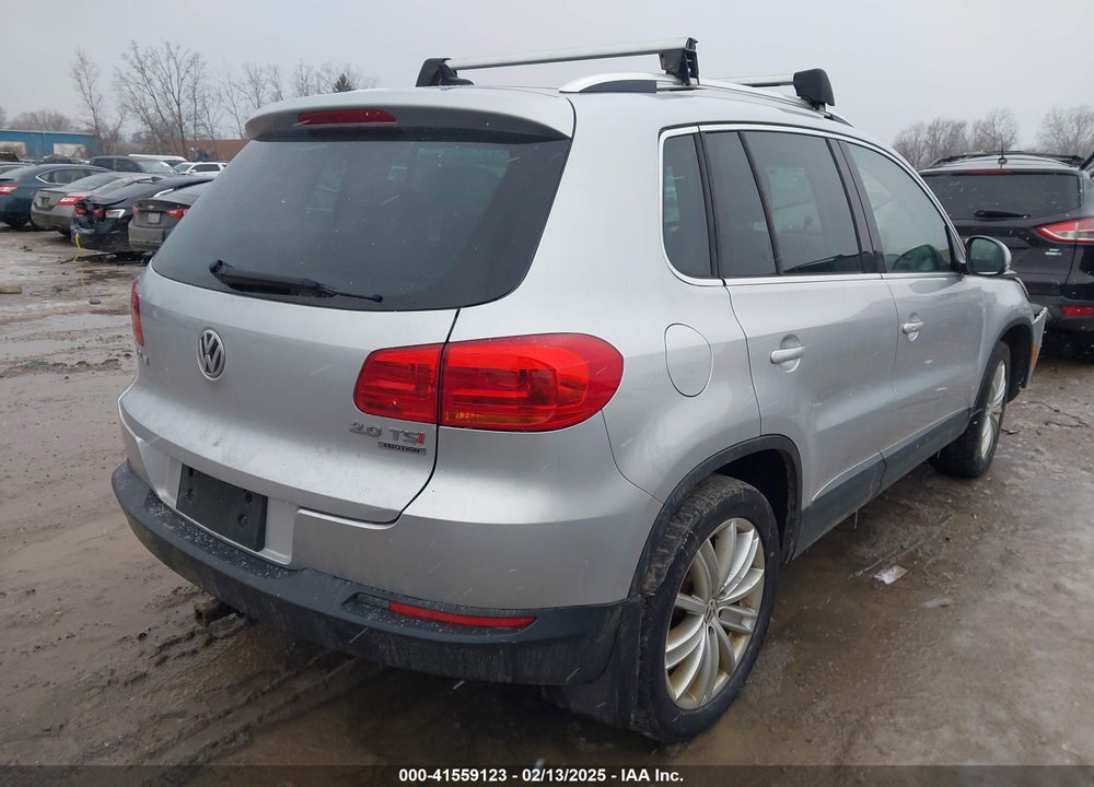 2015 VOLKSWAGEN TIGUAN VIN: WVGBV7AX6FW559245