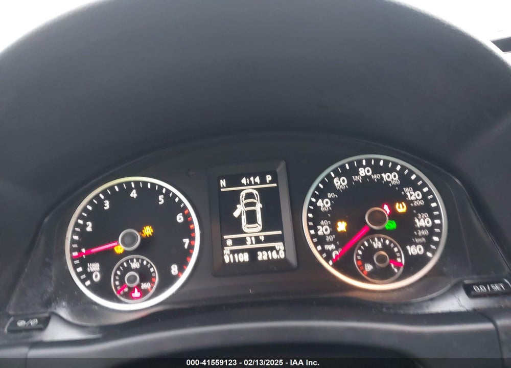 2015 VOLKSWAGEN TIGUAN VIN: WVGBV7AX6FW559245