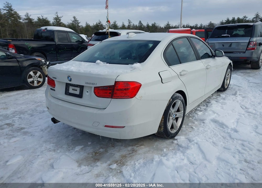 2015 BMW 328 VIN: WBA3B5G56FNS14621