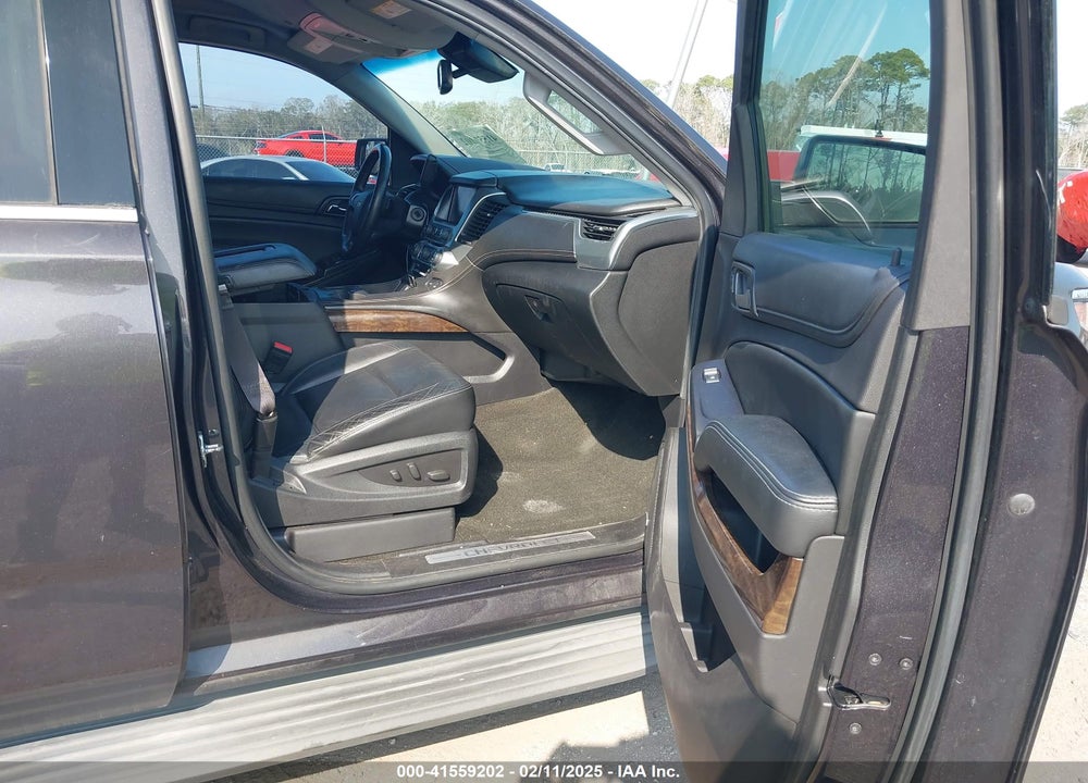 2015 CHEVROLET SUBURBAN 1500 LT VIN: 1GNSCJKC1FR684873