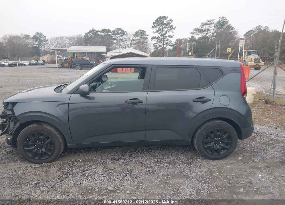 2020 KIA SOUL LX VIN: KNDJ23AU2L7117480