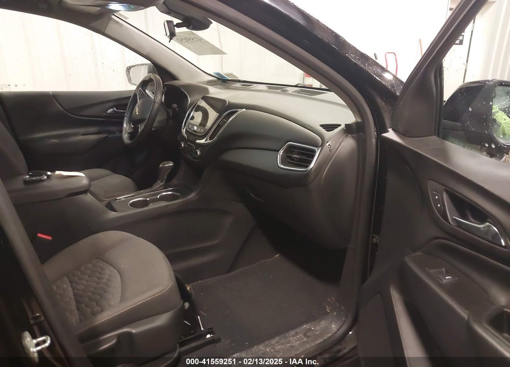 2021 CHEVROLET EQUINOX AWD LT VIN: 3GNAXUEV1ML402072