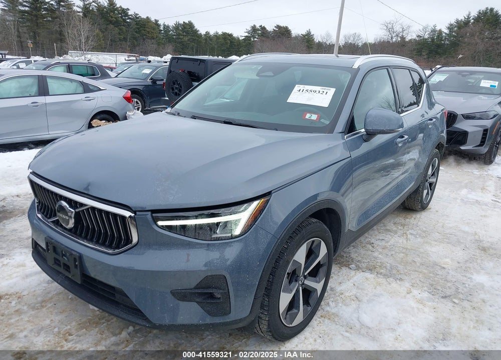 2023 VOLVO XC40 VIN: YV4L12UN4P2989427