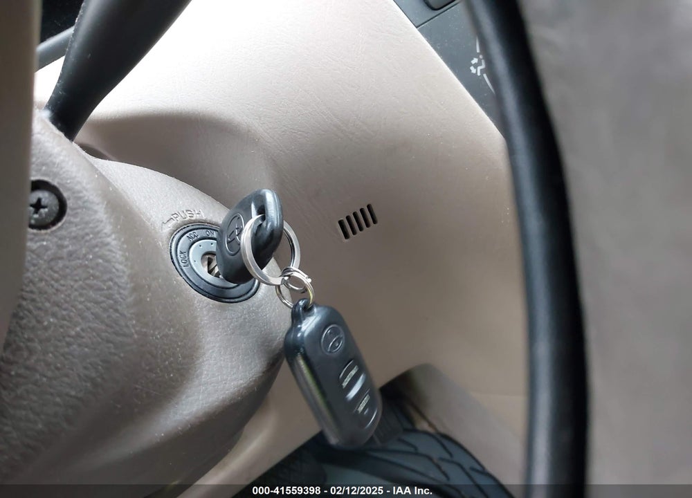 2006 TOYOTA COROLLA LE VIN: 2T1BR32E86C567127