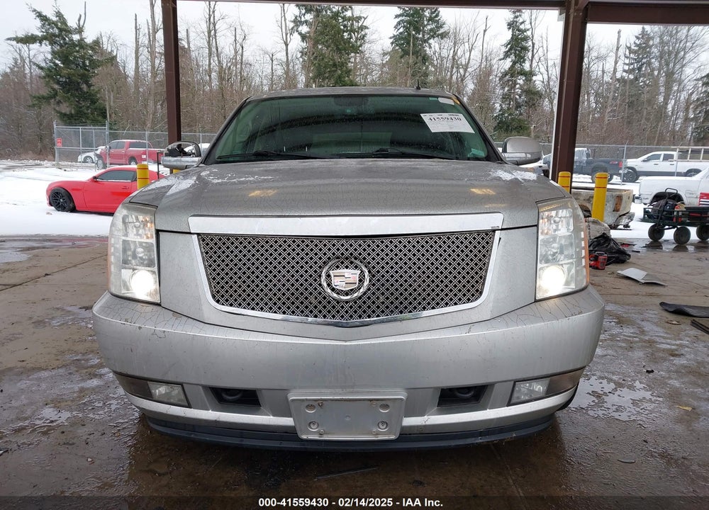2011 CADILLAC ESCALADE PREMIUM VIN: 1GYS4CEF0BR127688