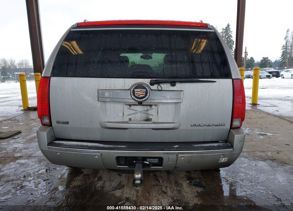 2011 CADILLAC ESCALADE PREMIUM VIN: 1GYS4CEF0BR127688