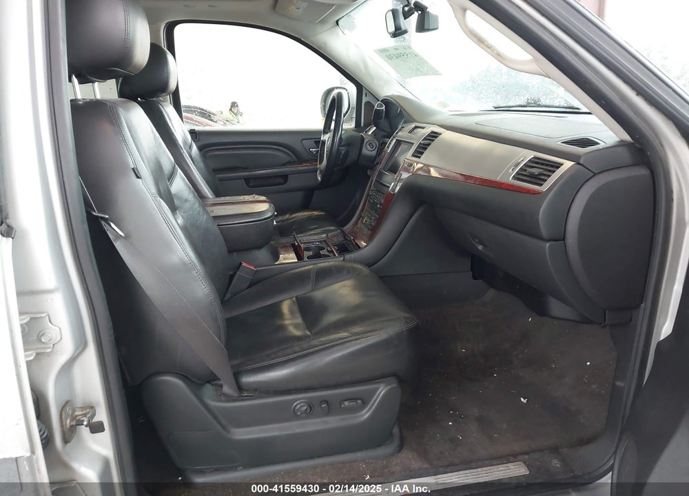 2011 CADILLAC ESCALADE PREMIUM VIN: 1GYS4CEF0BR127688