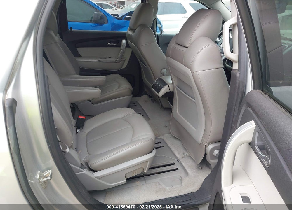 2010 GMC ACADIA SLE VIN: 1GKLRLEDXAJ124695