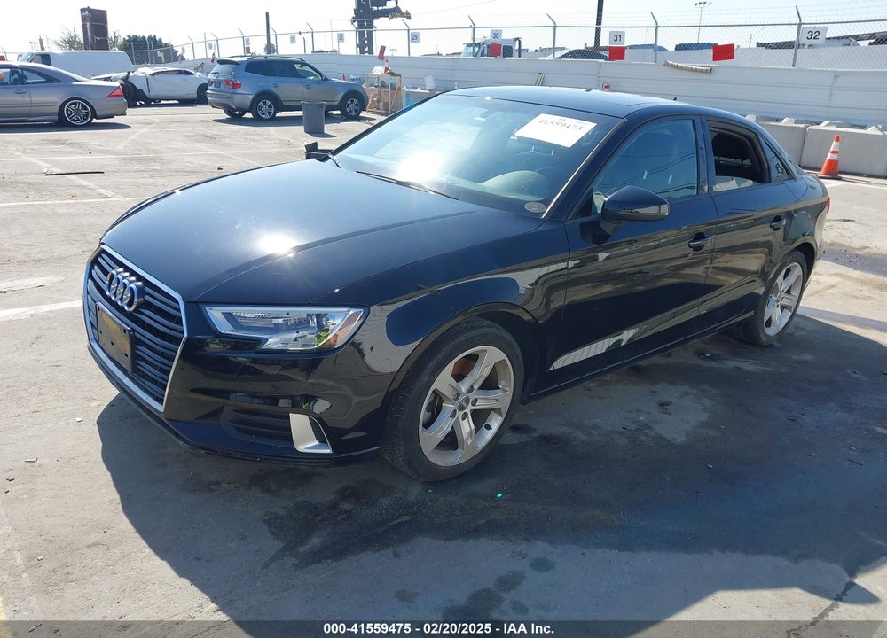 2017 AUDI A3 VIN: WAUAUGFF5H1028649