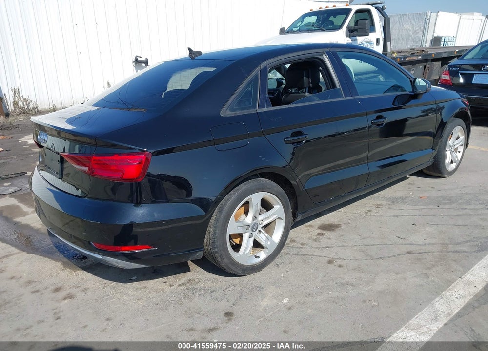 2017 AUDI A3 VIN: WAUAUGFF5H1028649